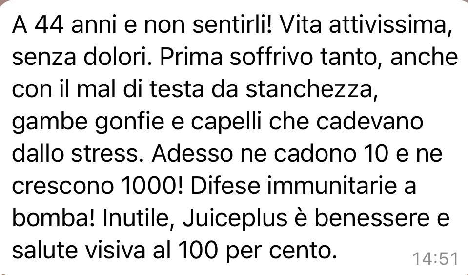 Messaggio WhatsApp anonimo su vita attiva senza dolori, meno stanchezza e capelli più forti.